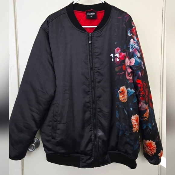Fresh Hoods Bomber Jacket Coat Black Red Floral Mens XL EUC - Picture 1 of 7
